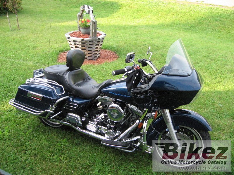Big  road glide picture and wallpaper from Bikez.com